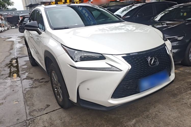 Used Lexus NX 2015 200 Front-Wheel Drive X-Trail SE Edition Front Right 45 Deg