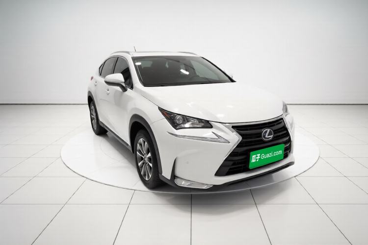 Used Lexus NX 2015 300h Front-Drive Fēngshàng Edition Front Right 45 Deg