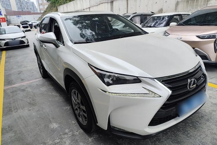Used Lexus NX 2015 200T All-Wheel-Drive Fēngshàng Edition Front Right 45 Deg