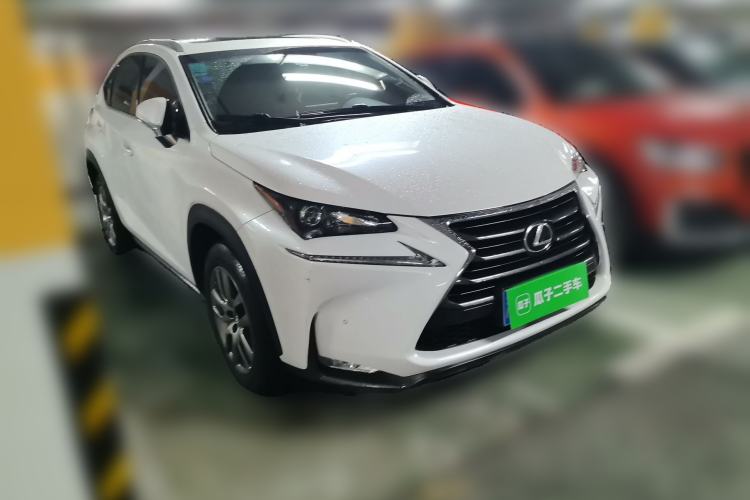 Used Lexus NX 2015 200T All-Wheel-Drive Fēngshàng Edition Front Right 45 Deg