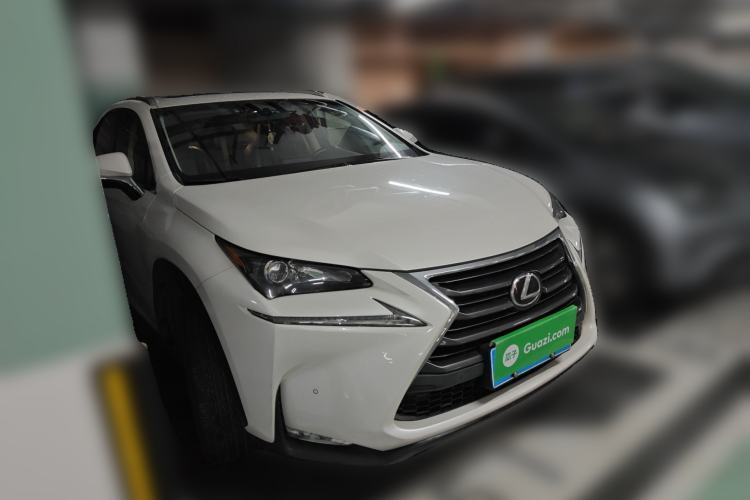 Used Lexus NX 2015 200T All-Wheel-Drive Fēngshàng Edition Front Right 45 Deg