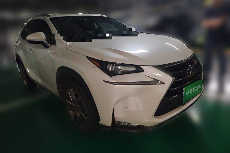 Used Lexus NX 2015 200T All-Wheel-Drive Fēngshàng Edition Front Right 45 Deg