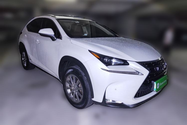 Used Lexus NX 2015 300h Front-Drive Fēngshàng Edition Front Right 45 Deg