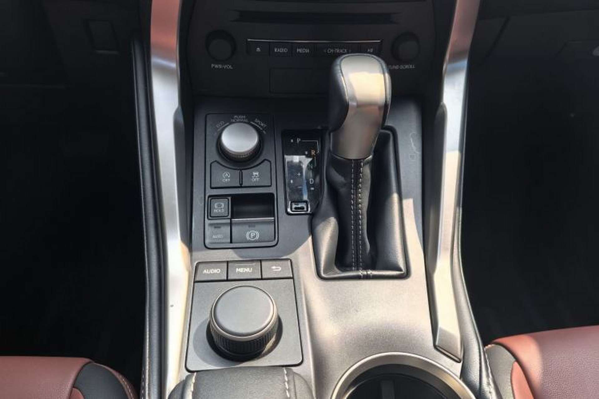 Used Lexus NX 2015 200T All-Wheel-Drive Fēngshàng Edition Gear Lever