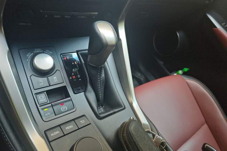 Used Lexus NX 2015 200 All-Wheel Drive Fēngshàng Edition Gear Lever