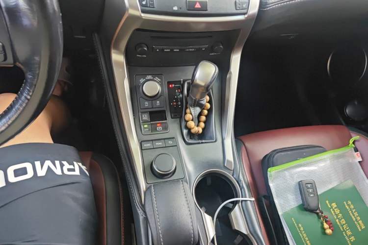 Used Lexus NX 2015 200 All-Wheel Drive Fēngshàng Edition Gear Lever