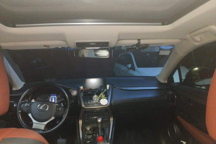 Used Lexus NX 2015 200T All-Wheel-Drive Fēngshàng Edition Headliner