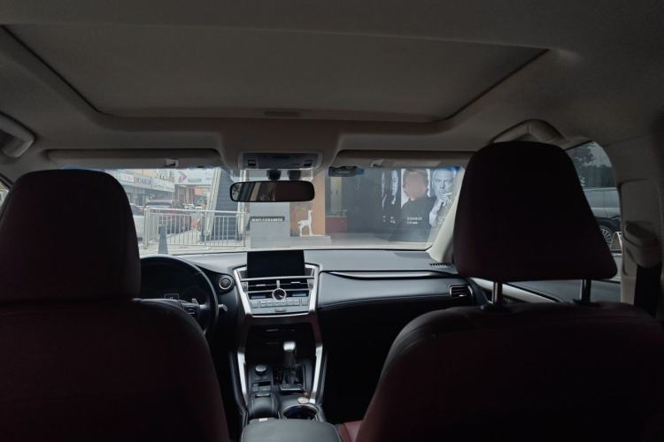 Used Lexus NX 2015 200T All-Wheel-Drive Fēngshàng Edition Headliner