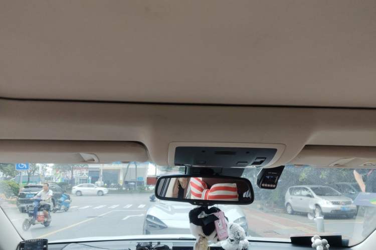 Used Lexus NX 2015 300h All-Wheel-Drive Fēngzhì Edition Headliner