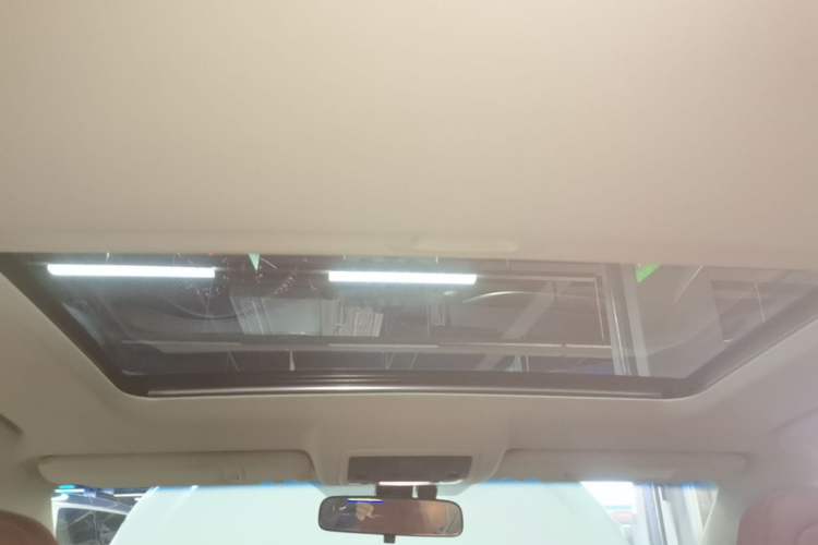 Used Lexus NX 2015 200T All-Wheel-Drive Fēngshàng Edition Headliner