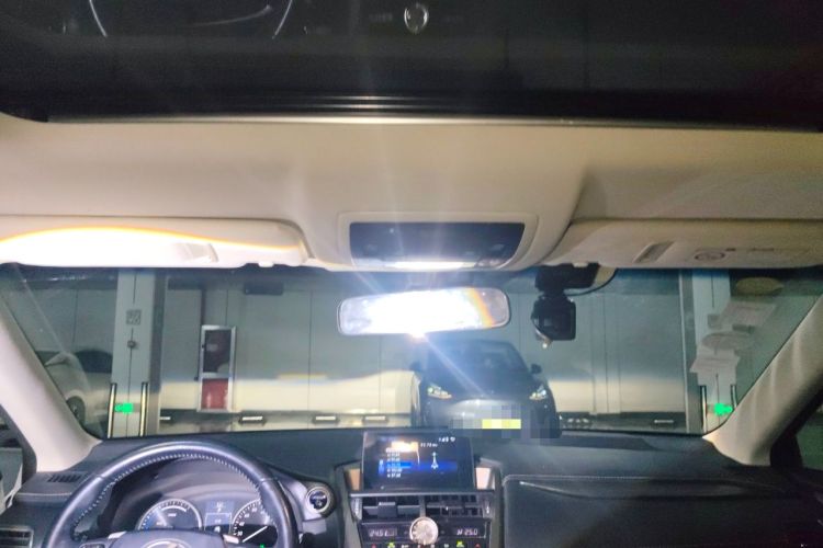 Used Lexus NX 2015 300h Front-Drive Fēngshàng Edition Headliner