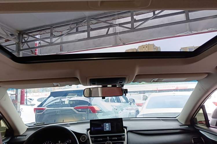 Used Lexus NX 2015 200T All-Wheel-Drive Fēngshàng Edition Headliner