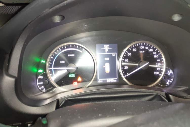 Used Lexus NX 2015 300h Front-Drive Fēngshàng Edition Instrument Cluster