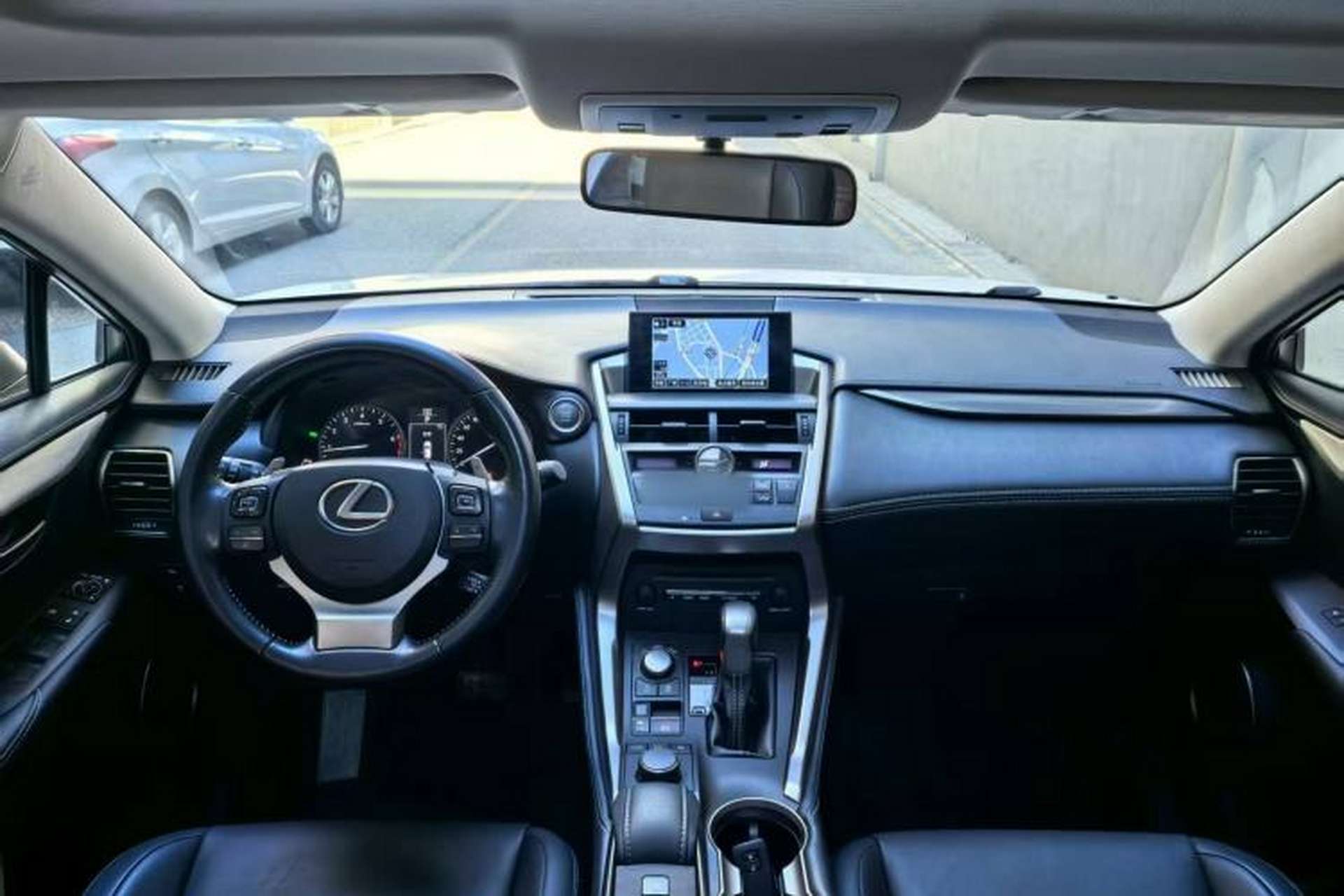Used Lexus NX 2015 200T All-Wheel-Drive Fēngshàng Edition Interior 1