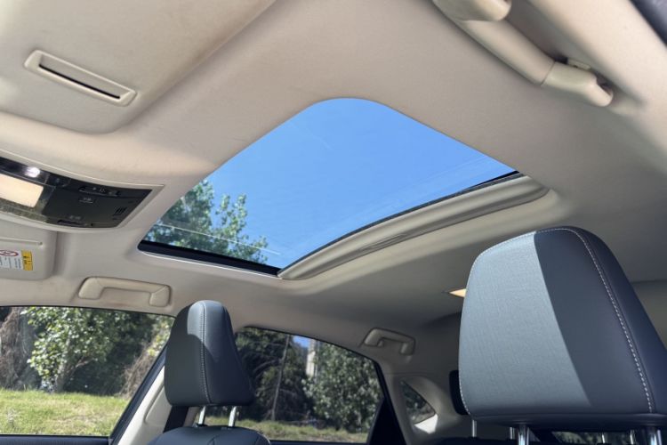 Used Lexus NX 2015 200T All-Wheel-Drive Fēngshàng Edition Interior 11