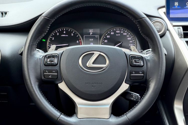Used Lexus NX 2015 200T All-Wheel-Drive Fēngshàng Edition Interior 2