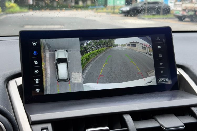 Used Lexus NX 2015 200T All-Wheel-Drive Fēngshàng Edition Interior 3