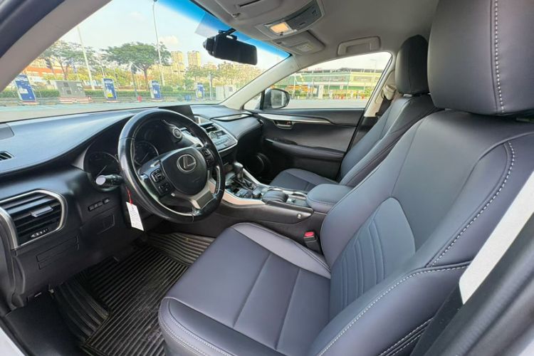 Used Lexus NX 2015 200 Front-Wheel Drive X-Trail SE Edition Interior 3