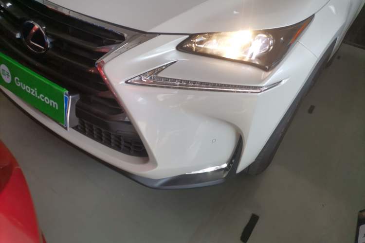 Used Lexus NX 2015 300h Front-Drive Fēngshàng Edition Left Front Headlight
