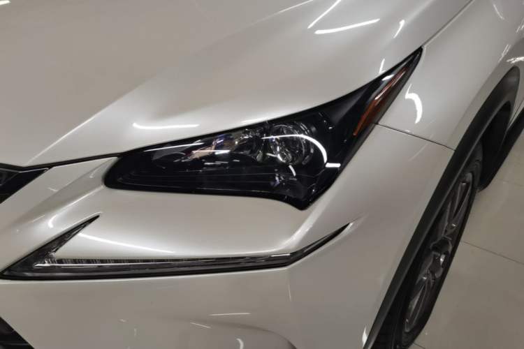 Used Lexus NX 2015 200T All-Wheel-Drive Fēngshàng Edition Left Front Headlight