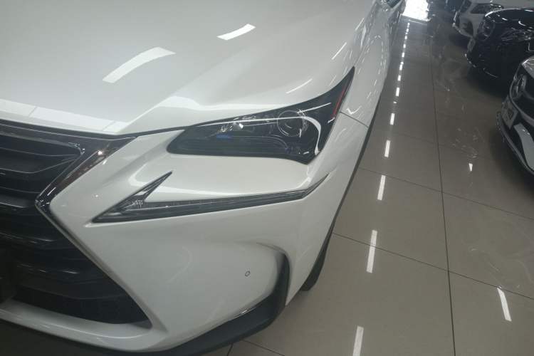 Used Lexus NX 2015 200T All-Wheel-Drive Fēngshàng Edition Left Front Headlight