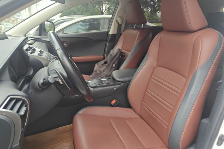 Used Lexus NX 2015 200T All-Wheel-Drive Fēngshàng Edition Left Front Seat