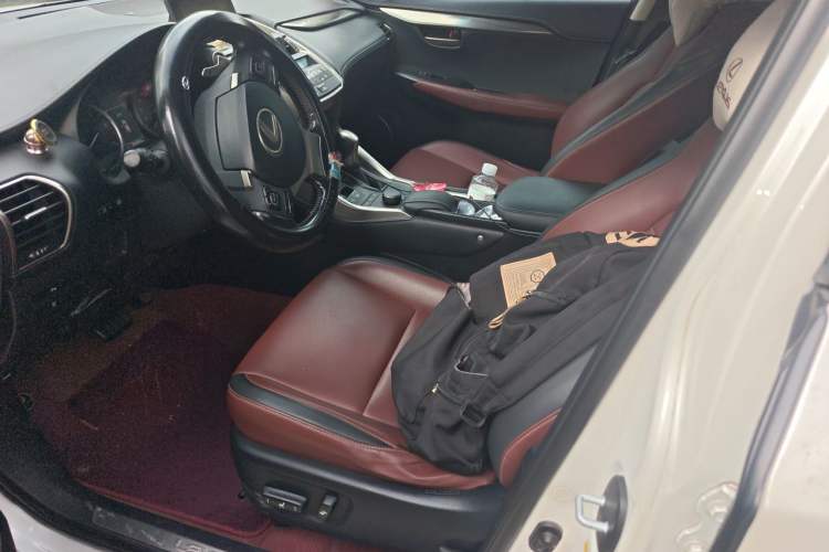 Used Lexus NX 2015 200T All-Wheel-Drive Fēngshàng Edition Left Front Seat