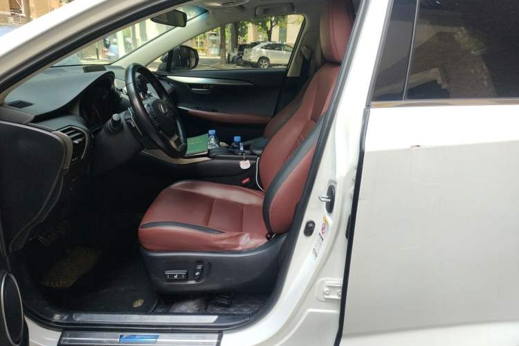 Used Lexus NX 2015 200T All-Wheel-Drive Fēngshàng Edition Left Front Seat