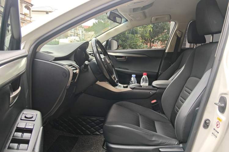 Used Lexus NX 2015 200 Front-Wheel Drive X-Trail SE Edition Left Front Seat