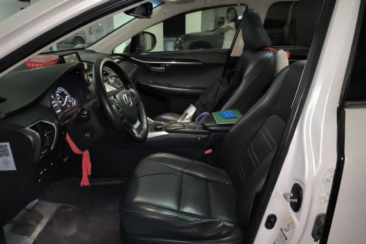Used Lexus NX 2015 300h All-Wheel-Drive Fēngzhì Edition Left Front Seat