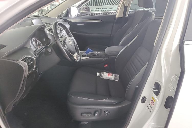 Used Lexus NX 2015 200 Front-Wheel Drive X-Trail SE Edition Left Front Seat