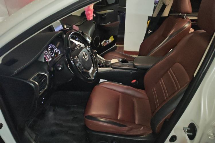 Used Lexus NX 2015 200T All-Wheel-Drive Fēngshàng Edition Left Front Seat