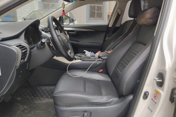 Used Lexus NX 2015 200T All-Wheel-Drive Fēngshàng Edition Left Front Seat