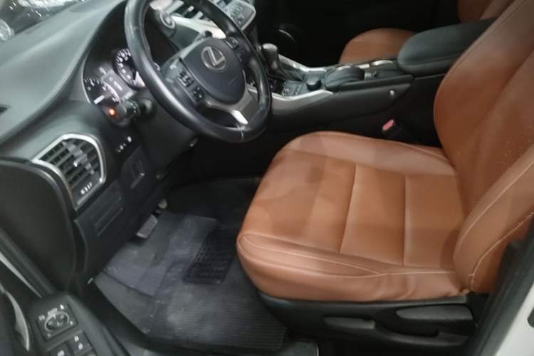 Used Lexus NX 2015 200 Front-Wheel Drive X-Trail SE Edition Left Front Seat