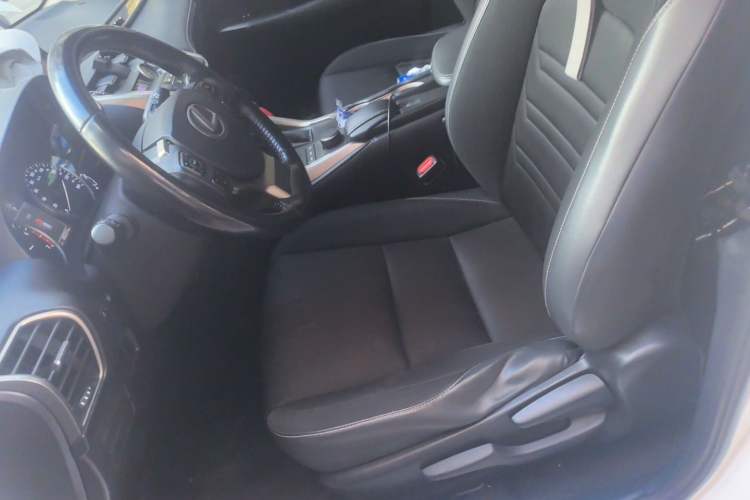 Used Lexus NX 2015 200 Front-Wheel Drive X-Trail SE Edition Left Front Seat