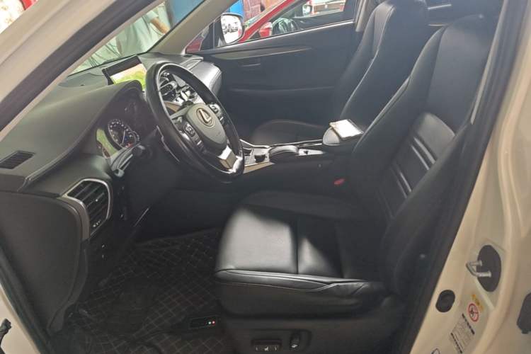 Used Lexus NX 2015 200T All-Wheel-Drive Fēngshàng Edition Left Front Seat