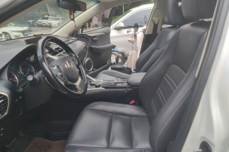 Used Lexus NX 2015 200T All-Wheel-Drive Fēngshàng Edition Left Front Seat