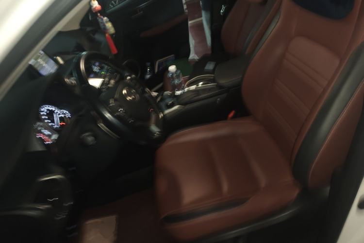 Used Lexus NX 2015 200T All-Wheel-Drive Fēngshàng Edition Left Front Seat
