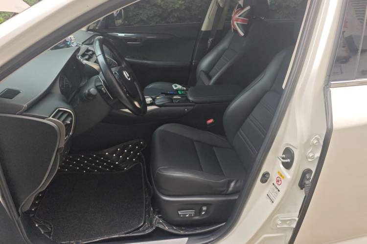 Used Lexus NX 2015 200T All-Wheel-Drive Fēngshàng Edition Left Front Seat
