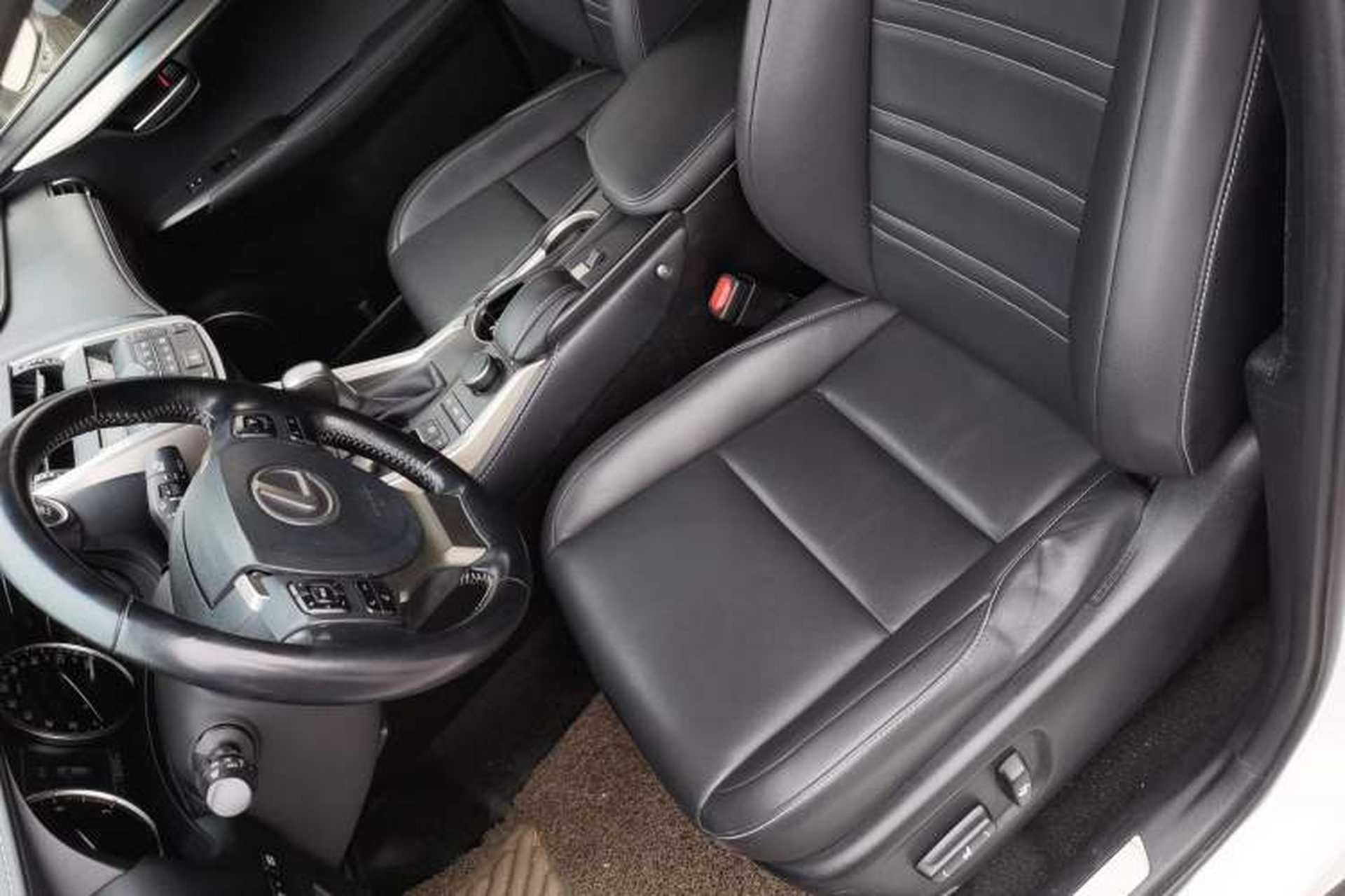 Used Lexus NX 2015 200 All-Wheel Drive Fēngshàng Edition Left Front Seat