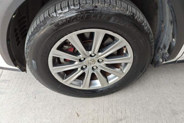 Used Lexus NX 2015 200 Front-Wheel Drive X-Trail SE Edition Left Front Wheel Hub