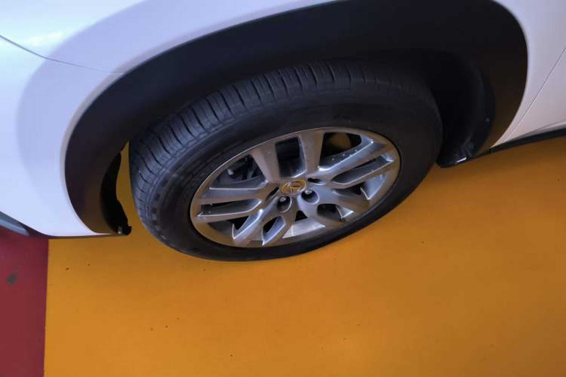 Used Lexus NX 2015 200T All-Wheel-Drive Fēngshàng Edition Left Front Wheel Hub