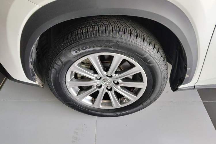 Used Lexus NX 2015 200 Front-Wheel Drive X-Trail SE Edition Left Front Wheel Hub