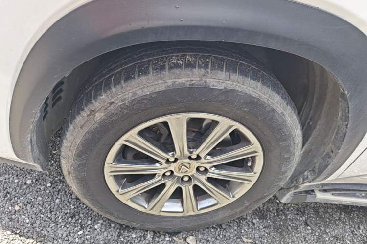 Used Lexus NX 2015 200 All-Wheel Drive Fēngshàng Edition Left Front Wheel Hub