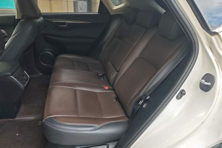 Used Lexus NX 2015 200 Front-Wheel Drive X-Trail SE Edition Left Rear Seat