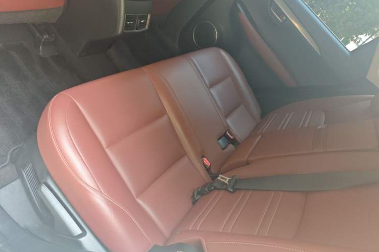 Used Lexus NX 2015 200 All-Wheel Drive Fēngshàng Edition Left Rear Seat