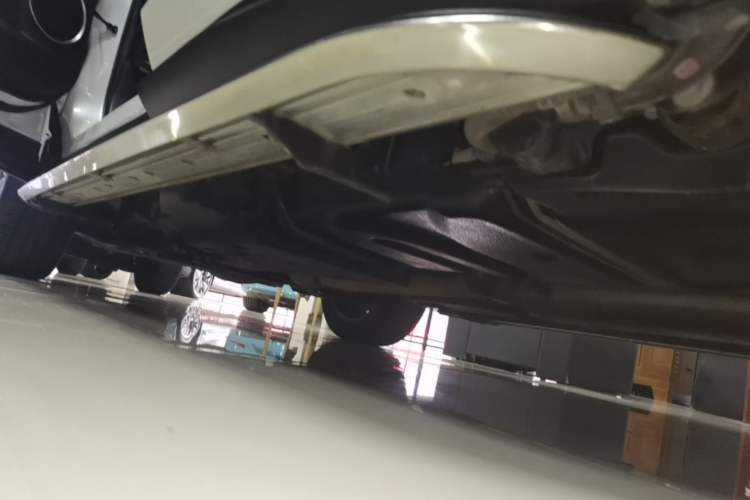 Used Lexus NX 2015 200T All-Wheel-Drive Fēngshàng Edition Left Side Sill