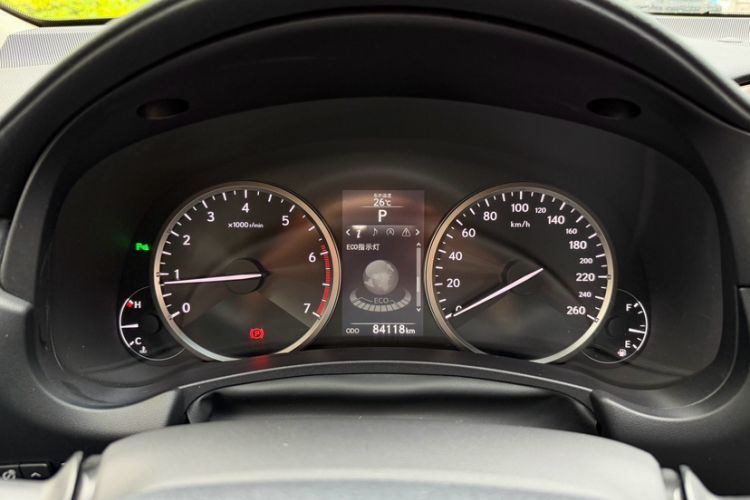 Used Lexus NX 2015 200T All-Wheel-Drive Fēngshàng Edition Odometer Close Up