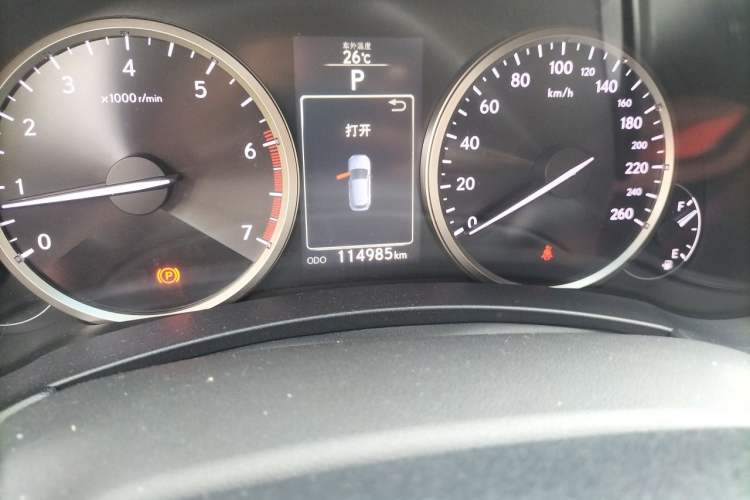 Used Lexus NX 2015 200 All-Wheel Drive Fēngshàng Edition Odometer Close Up