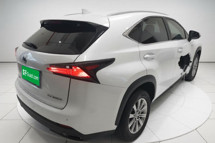 Used Lexus NX 2015 300h Front-Drive Fēngshàng Edition Rear Right 45 Deg